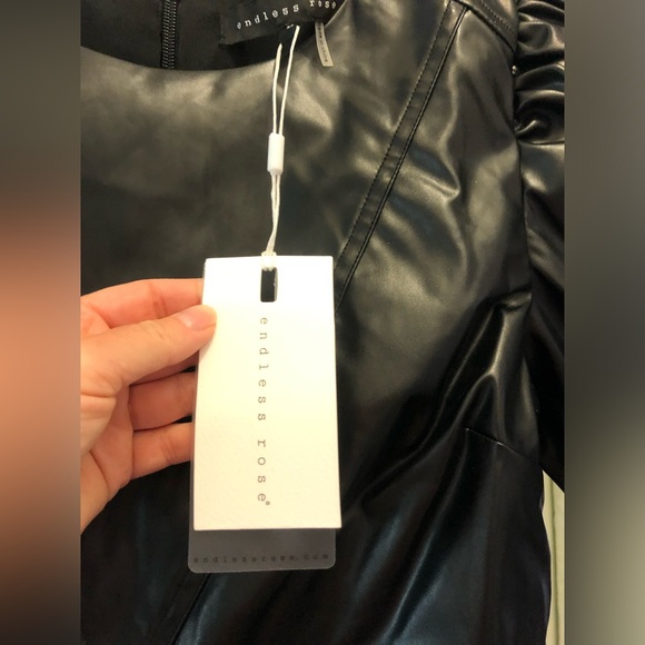 NWT $150 Women’s Endless Rose Faux Leather Puff Sleeve Mini Dress Black Sz M - Picture 10 of 10